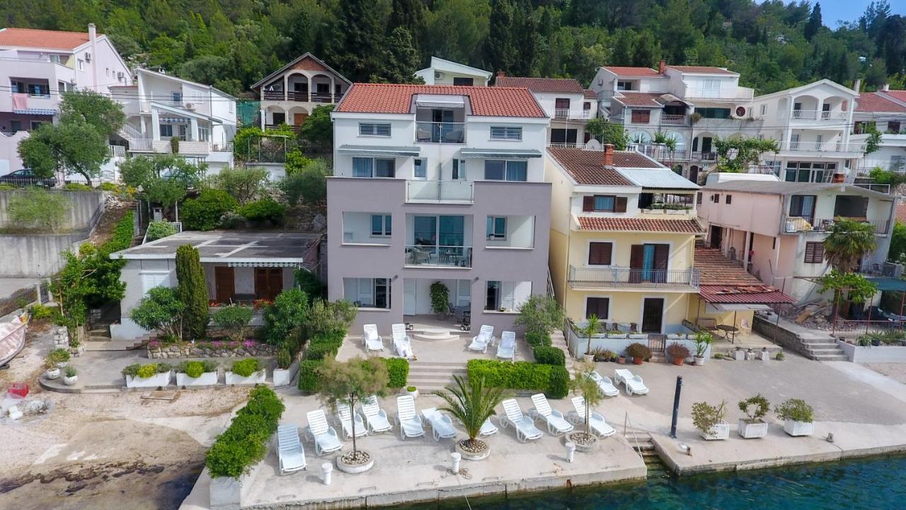 Apartment Antun - Adriatic Coast Retreat Blace Eksteriør billede