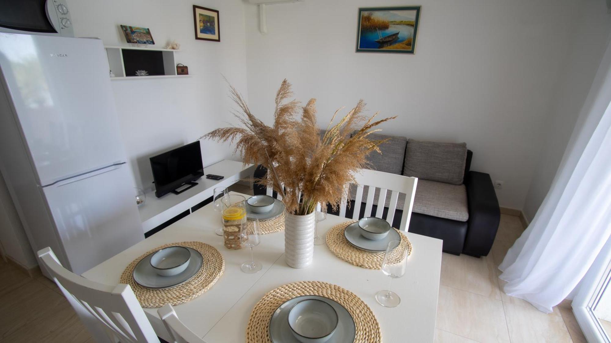 Apartment Antun - Adriatic Coast Retreat Blace Værelse billede